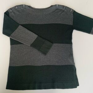 VINCE CAMUTO STRIPED SWEATER